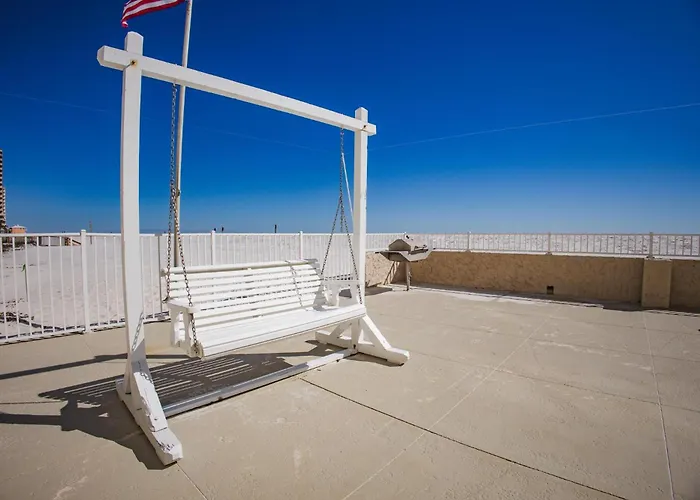 Edgewater 43